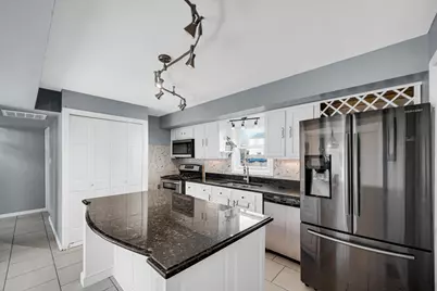 397 W Millport Drive, Valparaiso, IN 46385 - Photo 3