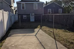 919 Sibley St, Hammond, IN 46320 - Photo 3