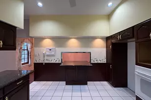 1217 Killarney Dr, Dyer, IN 46311 - Photo 13