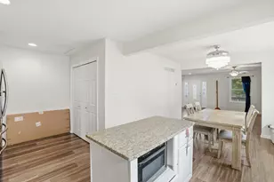 2468 Birch Ave, Whiting, IN 46394 - Photo 9