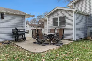 8521 Morse Pl, Crown Point, IN 46307 - Photo 17