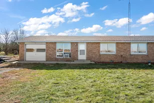 9799 E 1350 N, Wheatfield, IN 46392 - Photo 3