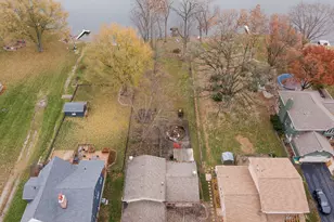 1586 Sunnyslope Dr, Crown Point, IN 46307 - Photo 35