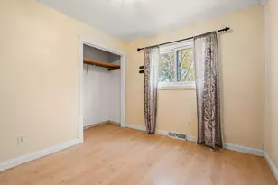 1586 Sunnyslope Dr, Crown Point, IN 46307 - Photo 15