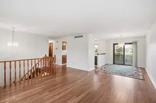 4142 Augusta Dr, Crown Point, IN 46307 - Photo 3