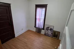 4922 Hickory Ave, Hammond, IN 46327 - Photo 5