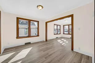 609 Main St, Hobart, IN 46342 - Photo 7