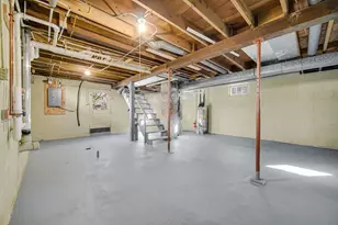 609 Main St, Hobart, IN 46342 - Photo 17