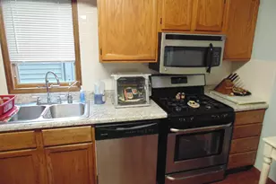 2495 Hancock St, Lake Station, IN 46405 - Photo 9