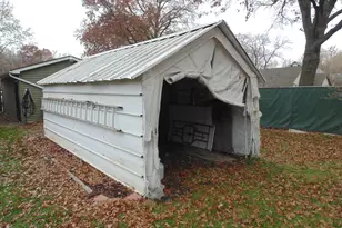 2495 Hancock St, Lake Station, IN 46405 - Photo 31