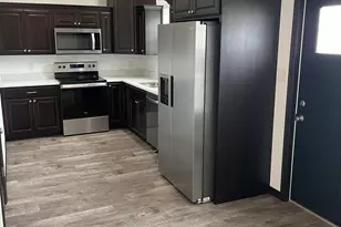 150-152 N 16th St, Chesterton, IN 46304 - Photo 11