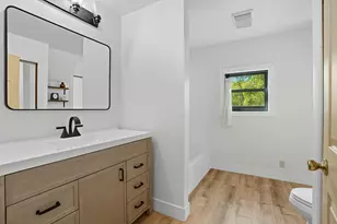 450 E Greening Rd, Chesterton, IN 46304 - Photo 13