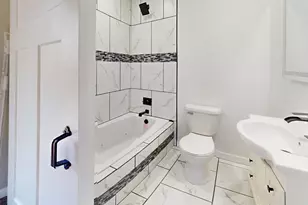 1033 E 51st Pl, Gary, IN 46409 - Photo 21