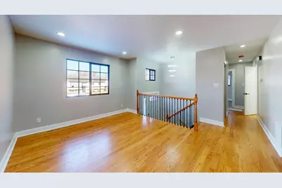 1033 E 51st Place, Gary, IN 46409 - Photo 7