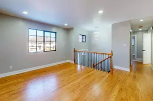 1033 E 51st Pl, Gary, IN 46409 - Photo 7