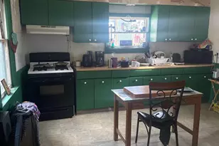 207 McCollum St, La Porte, IN 46350 - Photo 5