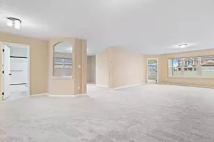 515 E 117th Pl, Crown Point, IN 46307 - Photo 9