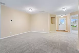 515 E 117th Pl, Crown Point, IN 46307 - Photo 7