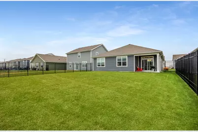 10406 Whitney Place, Saint John, IN 46307 - Photo 17