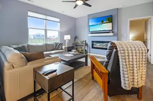 10406 Whitney Pl, Saint John, IN 46307 - Photo 3