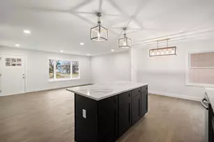 8749 Monroe Ave, Munster, IN 46321 - Photo 11