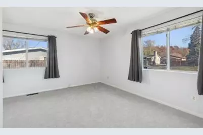 317 Midway Drive, Valparaiso, IN 46385 - Photo 9