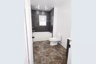 11535 Sandhill Trail, Demotte, IN 46310 - Photo 17