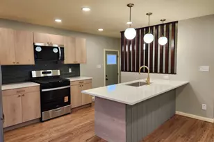 5049 Indiana Pl, Gary, IN 46409 - Photo 9