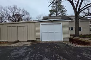 1033 Reder Rd, Griffith, IN 46319 - Photo 3