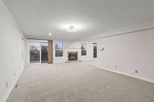 22 Skyline Dr, Ogden Dunes, IN 46368 - Photo 31