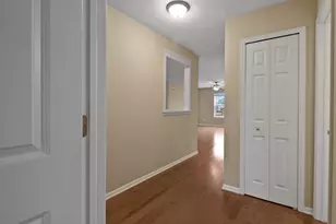 2753 Kildare Courtyard, Valparaiso, IN 46385 - Photo 17