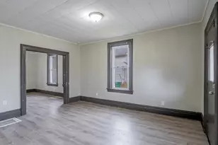 403 Rose St, La Porte, IN 46350 - Photo 5