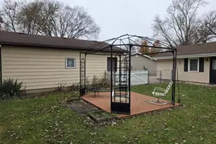 2913 Drexel Dr, Hobart, IN 46342 - Photo 23