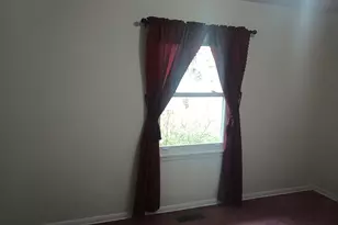 2913 Drexel Dr, Hobart, IN 46342 - Photo 11