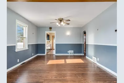 10114 Kennedy Avenue, Highland, IN 46322 - Photo 5