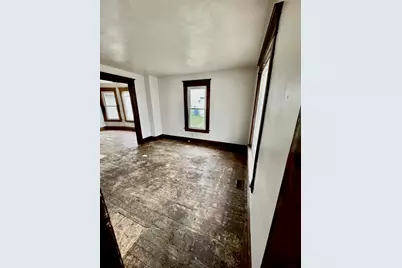 809 Chicago Street, La Porte, IN 46350 - Photo 5