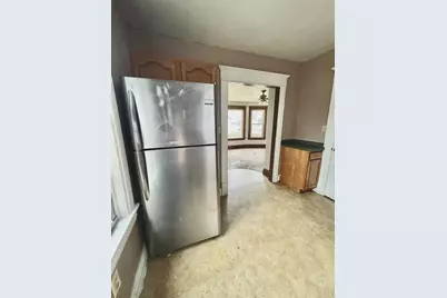 809 Chicago Street, La Porte, IN 46350 - Photo 3