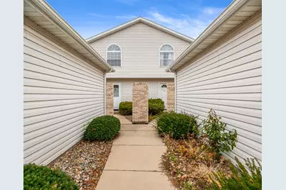 147 Mallard Pointe Drive, Valparaiso, IN 46385 - Photo 3