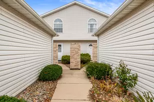 147 Mallard Pointe Dr, Valparaiso, IN 46385 - Photo 3