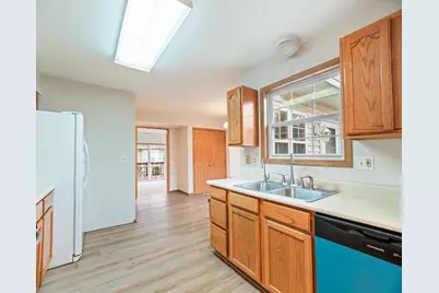 147 Mallard Pointe Drive, Valparaiso, IN 46385 - Photo 13