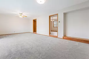 147 Mallard Pointe Dr, Valparaiso, IN 46385 - Photo 19