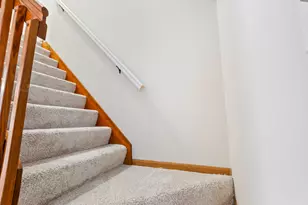 147 Mallard Pointe Dr, Valparaiso, IN 46385 - Photo 21