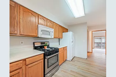 147 Mallard Pointe Drive, Valparaiso, IN 46385 - Photo 15