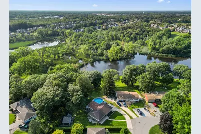 9176 W Springhill Drive, Saint John, IN 46373 - Photo 3