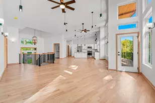 220 W 875 Road N, Valparaiso, IN 46385 - Photo 5