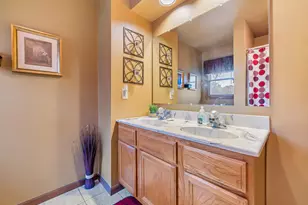 5076 Honeysuckle Ave, Portage, IN 46368 - Photo 7