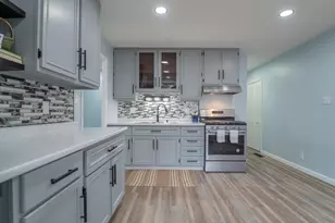 3209 Springland Ave, Michigan City, IN 46360 - Photo 7