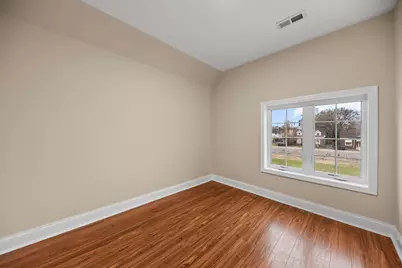 515 School Street, East Chicago, IN 46312 - Photo 17