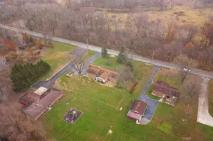 1012 N Meridian Rd, Chesterton, IN 46304 - Photo 37