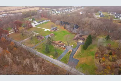 1012 N Meridian Road, Chesterton, IN 46304 - Photo 3